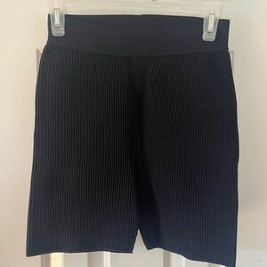 Cuts Ribbed Biker Shorts